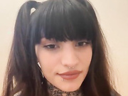 tattooed girl webcam show