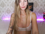 Sexy_Juliaxo high as kite
