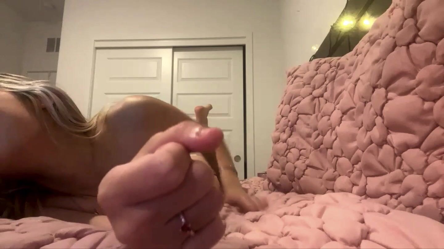 Iamroxyyy first pussy flash