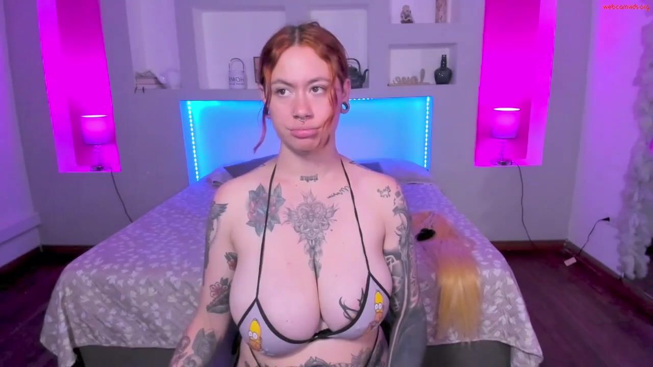 Violettabaker1 playing - CamWhores