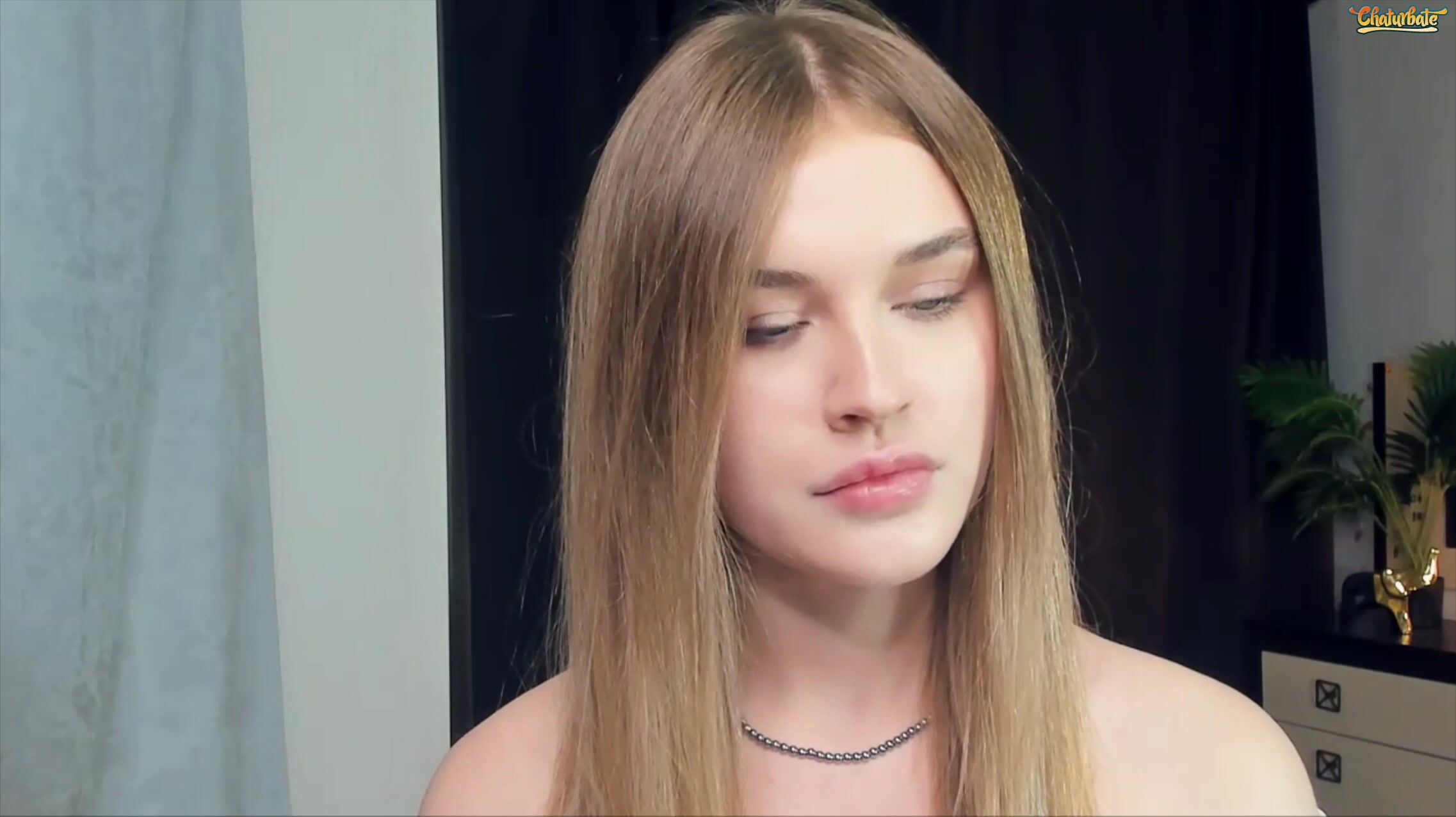 Sheenaeast New super beautiful Scammer