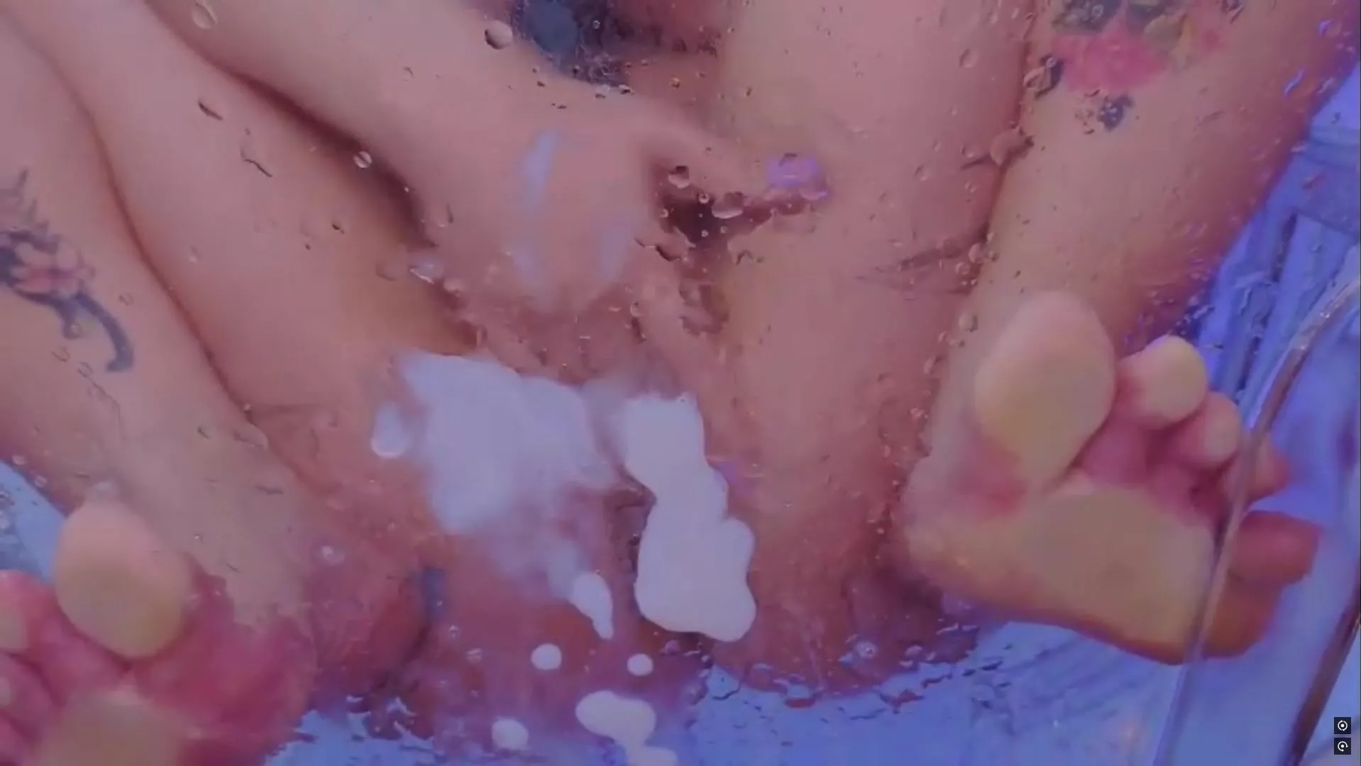 Camgirl Squirt 1