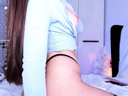 ellamilano 2025-01-02 19#57