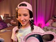 skyewavy show from Chaturbate on 2025-01-04