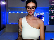 veronica_larson-cb-2024-08-09 2