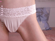 Emi-TitiesPeekLushInside-15-09-02-12-2025