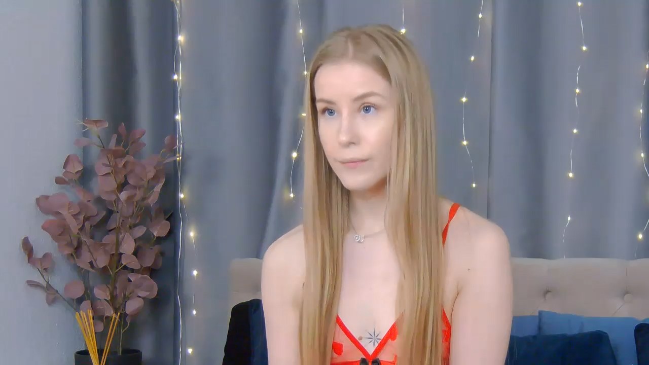 VioletiSwone_ T