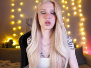 twiinkie_pie 2025-02-12 1630