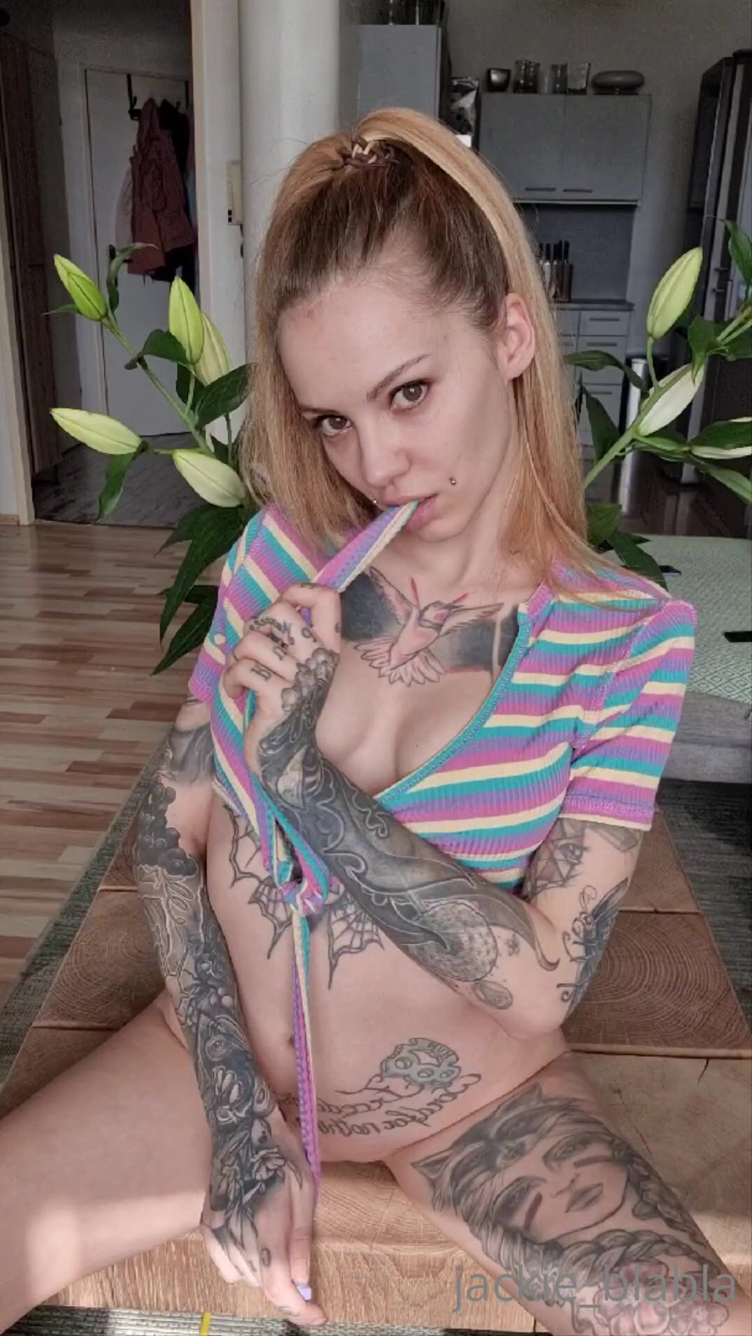 Jackie blabla 2 - CamWhores