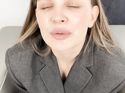 Veronica simons show pussy and feet