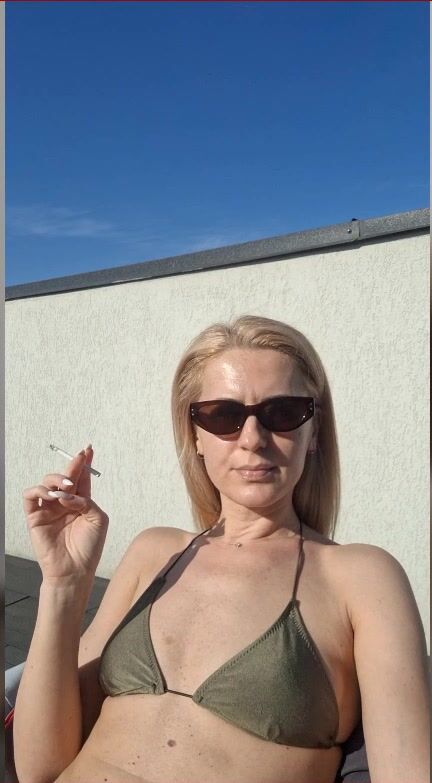 JaneRoe 02 Bikini Session