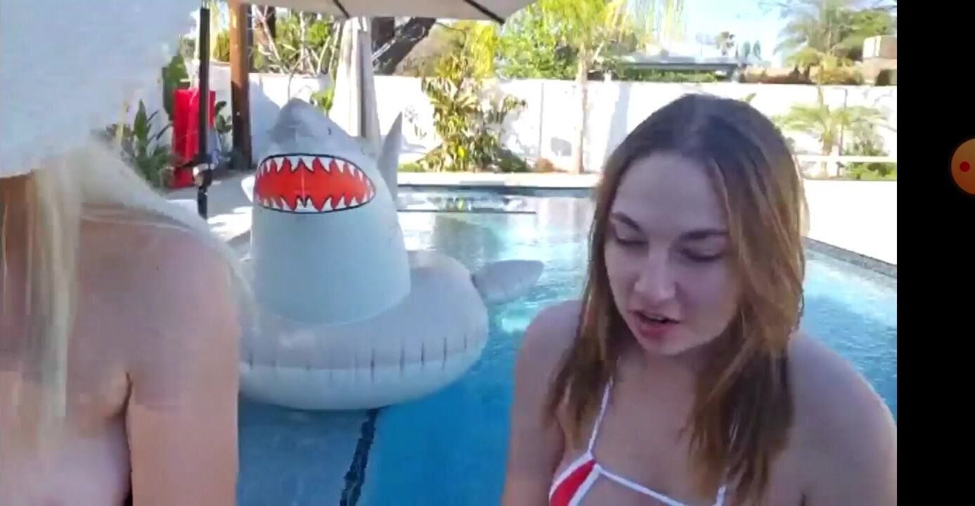 EmilyBloom pool mfc