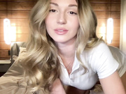 UniiqueMilana *no audio*