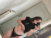 Petit-tigre - Onlyfans - Private touch herself