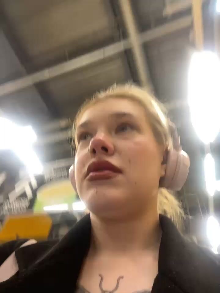 Honey___Hot, toilet, public, cute 4