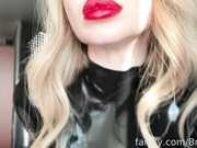 Irresistible in latex rubber catsuit