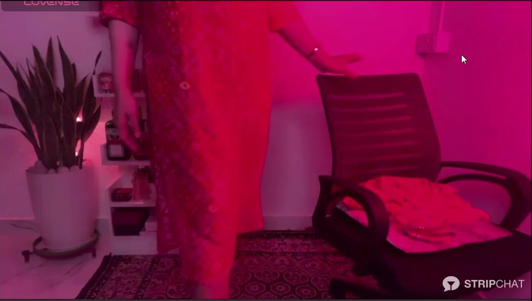 Sumana24 choke on a dildo