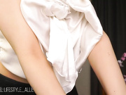 Soulful_artist Teasing with Nip Slips