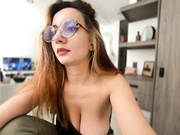 Anny_Moore09 2025-05-01 1 2