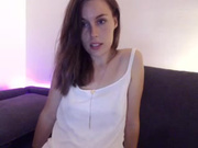 bee-la (australian camgirl 2015)"oil show"