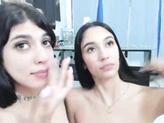 littlesexualworld Facial Cum Swap Cum Kiss maidengirls