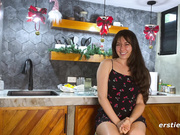 Erin Ashford Ersties Solo