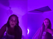 pinkieluxxprivee tits