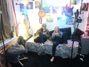 win2win show with mona, some touching, 2025-09-05