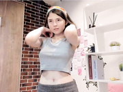 20250919 pamilarakestraw shy newbie fails handbra goal