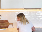 Caryn Beaumont & Shania Perrett 001