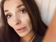 hollypop444_01-10-2025_01-55