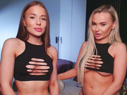 AlexisGraysX - 2x squirt and strapon