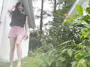 frankieroselli - Feet close up & Dance in the rain