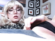 Hazel Hellebore - Elf Girl And Tongue Tacle