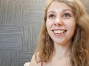 hungry_banny_ blowjob in shower