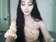 Fudzik0 shows off her sexy body (not private show)