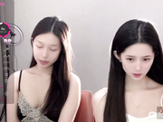 YaYa-521 Lesbian play (not private show)