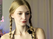 Lissandra-FakeSpermOnTities-12-56-11-10-2025