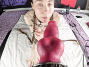 Lilijunex POV knot dildo