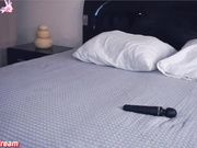 felissiany fingering her ass