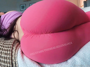 Selena loca farting 2