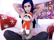 kati3kat nov 28 2017 small vibe orgasm