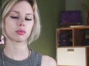 Audreycarvin lesbian 3some makeout pt 1