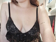 Redheaddol22 yummy curvy