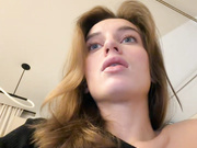 -Angelari- drinks her squirt