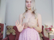 ashley_cherry handbra