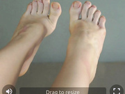 loriamarzinske, feet, toenails