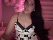 oceanxalara22_xo takes down top shows tits