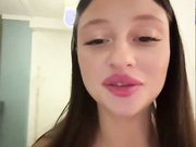 Kimsweet7 masturbate squirt