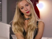 Beautiful Vika cumshow